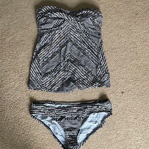 Jessica Simpson maternity two piece tankini